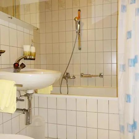 Poestli Nr 305 Lägenhet *